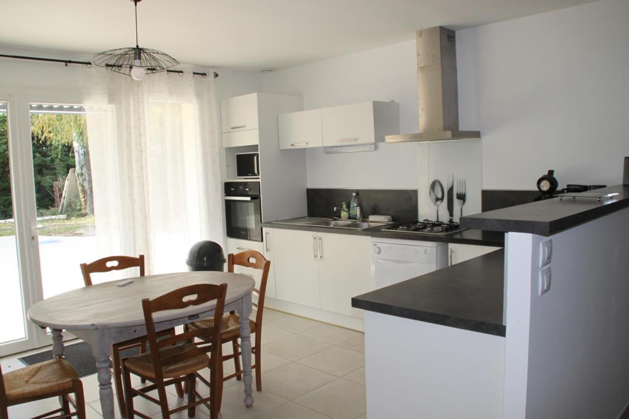 Bel Appartement En Campagne Grane Exterior photo